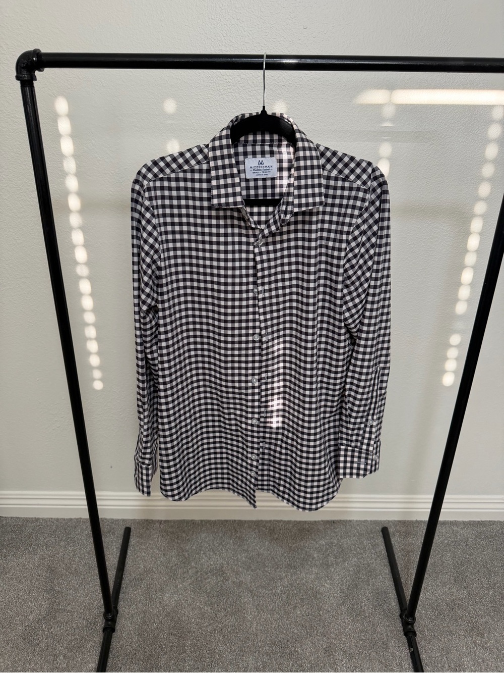 Mizzen+Main Black and White Gingham Dress Shirt